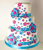 Imagen de portada dulce encanto, muestra variedad de productos tortas de fondant colores personalizadas en azucar